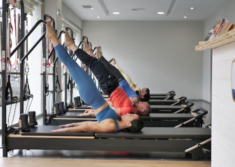 Pilates con máquinas en Sevilla