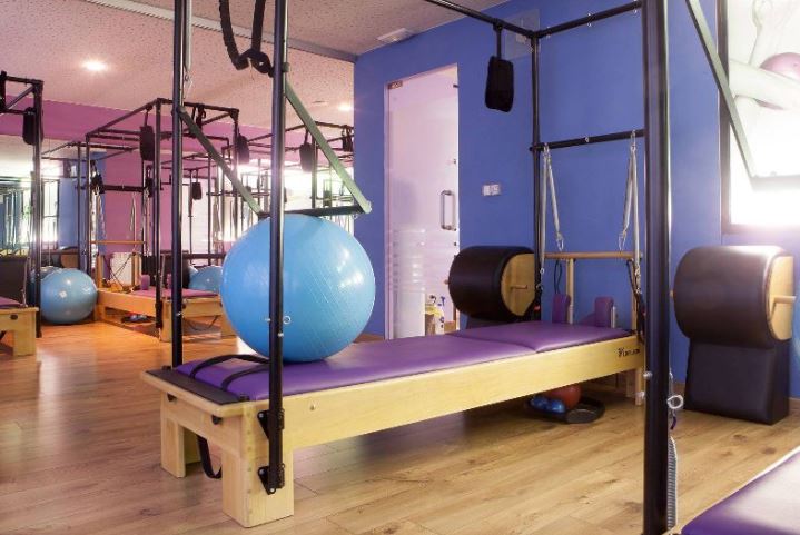 Pilates con máquinas en Oviedo