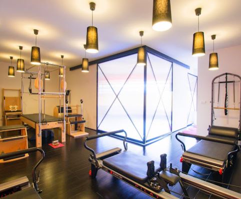 Pilates con máquinas en Sevilla