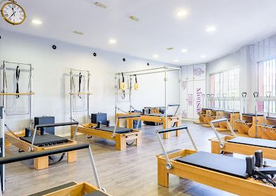 Pilates con máquinas en Málaga
